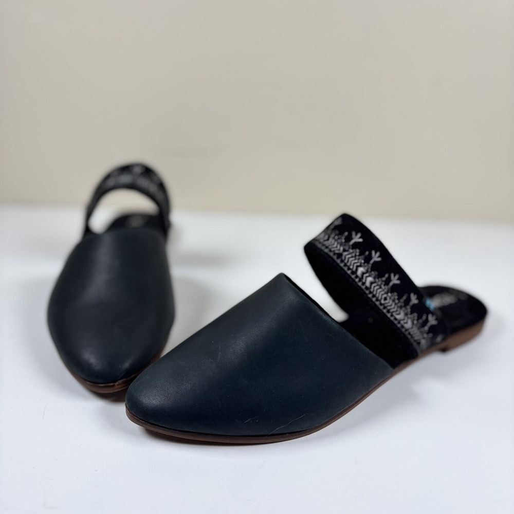 Toms Women's Jutti Mule Black Nubuck Leather Embroidered Trim Cutout Strap EUC